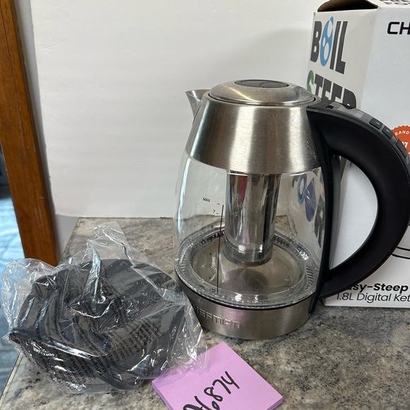 CHEFMAN 1.8 Liter water boiler Electric Glass Kettle w/ 5 Presets & Tea Infuser - Picture 2 of 7